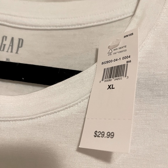 GAP Soft Tee Shirt - Picture 2 of 3